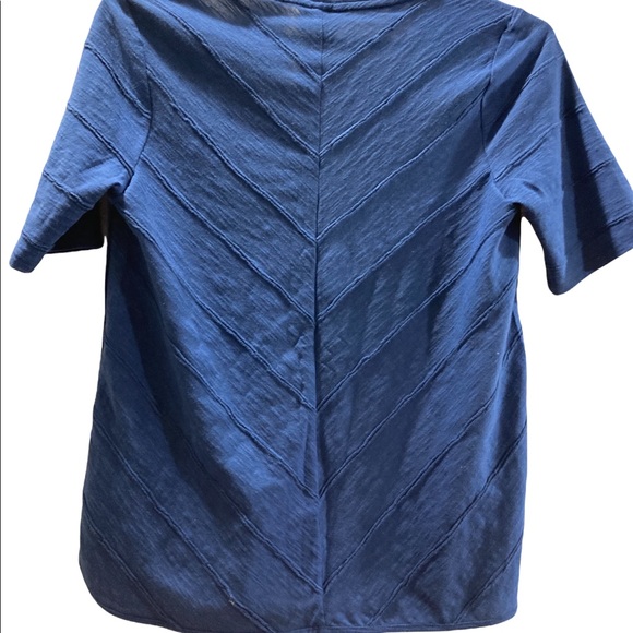 Sold! Chico’s T-Shirt - Picture 3 of 3